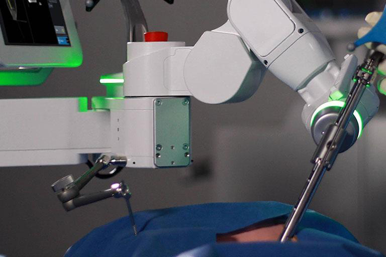 New Robotic Spine Surgery Incorporates 3D Planning Info Systems